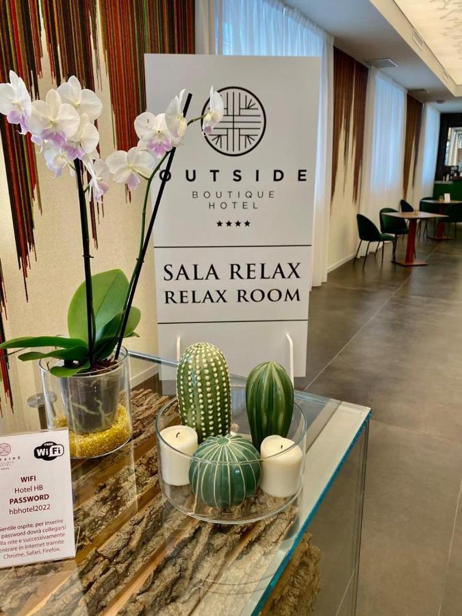 Outside Boutique Hotel フォッジア エクステリア 写真
